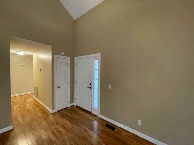 Foto del edificio - 1017 Bren Arbor Ct