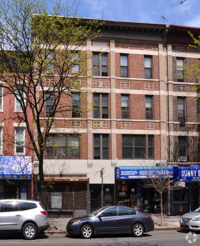 Foto principal - 655 E 187th St