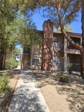 Building Photo - 5576 W Rochelle Ave.