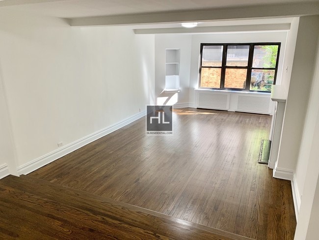 Building Photo - 20 5 AVENUE #7G