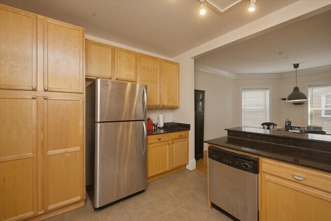 Foto del edificio - 1849 W Greenleaf Ave