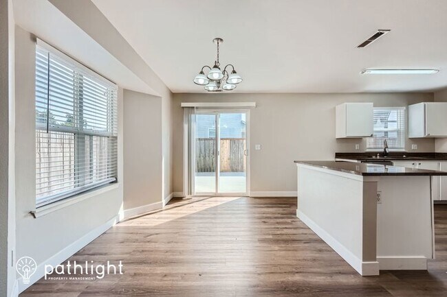 Foto del edificio - 10414 192nd St Ct E