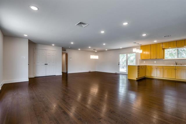 Building Photo - 10343 Marsh Ln