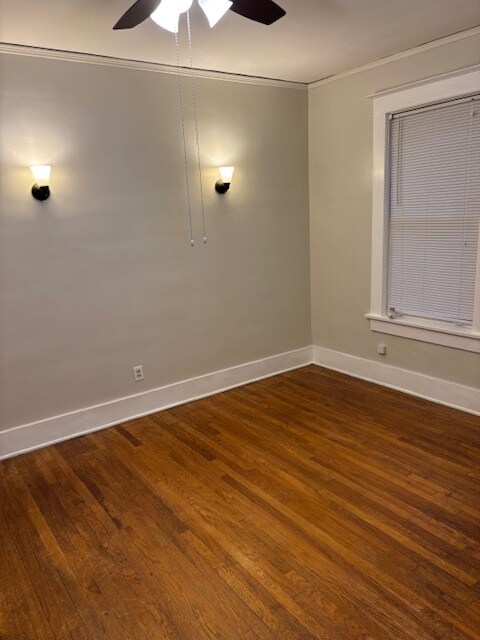 Dormitorio - 703 Dickinson St