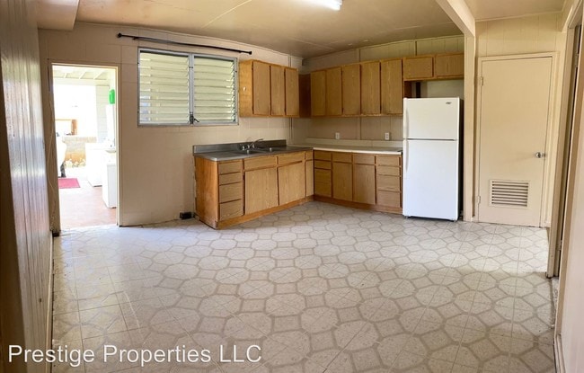 Building Photo - 1433 16th Ave