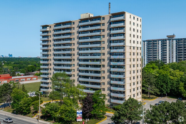 Building Photo - Sunrise Towers