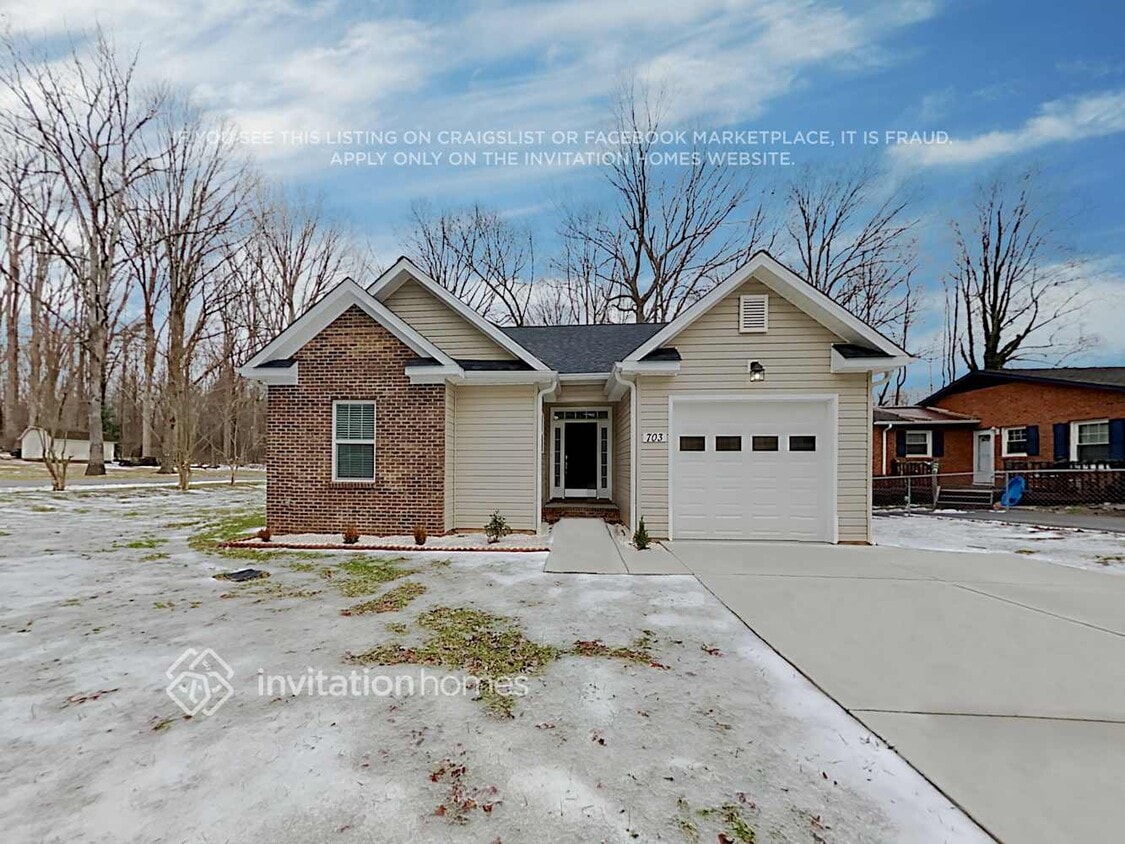 Foto principal - 703 Phoenix St