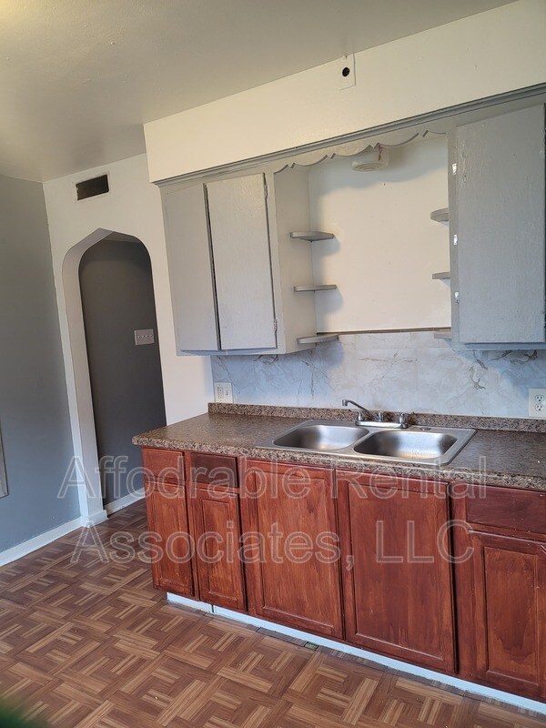 Foto del edificio - 833 S 14th St
