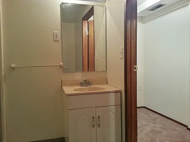 Foto del edificio - Spacious split entry home