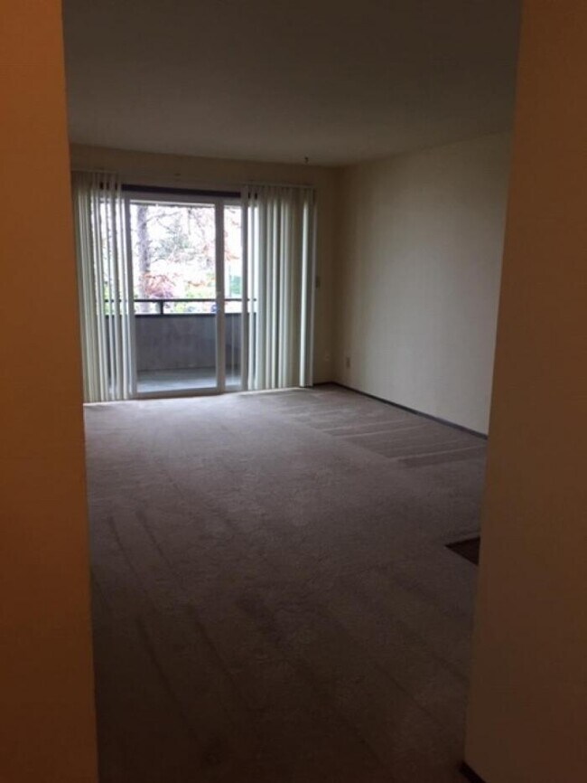 Foto del edificio - 2 bedroom in Seattle WA 98116