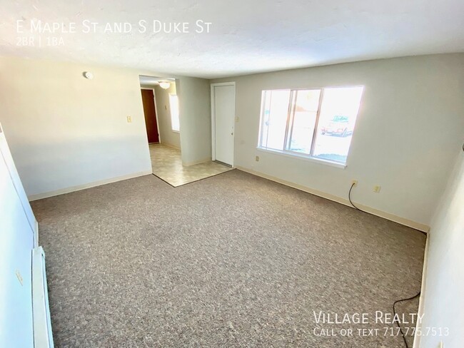 Building Photo - NO steps! Huge 2-Bed apartment with new ca...