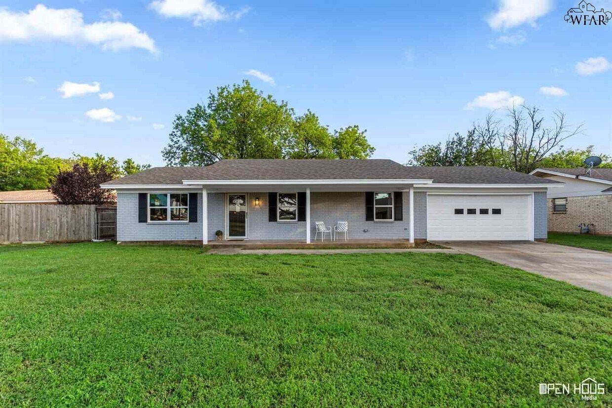 Foto principal - 4303 Prince Edward Dr