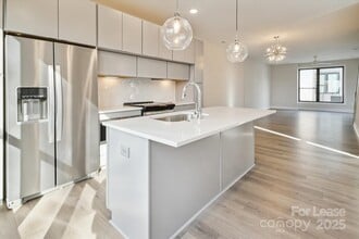 Building Photo - 4528 Radler Ct