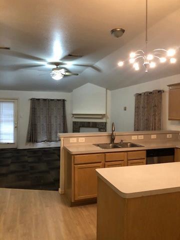 Building Photo - 4610 Grovetree Ln