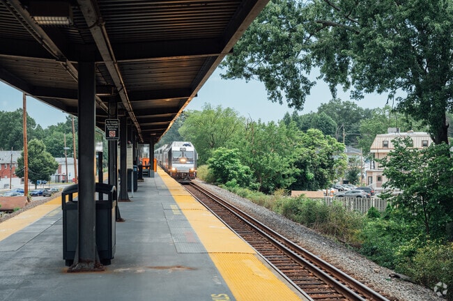 Roselle Park is located on the Raritan NJ Transit line about 30 minutes from Penn Station.