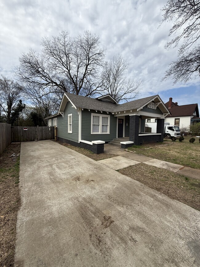 Foto del edificio - 208 58th St N