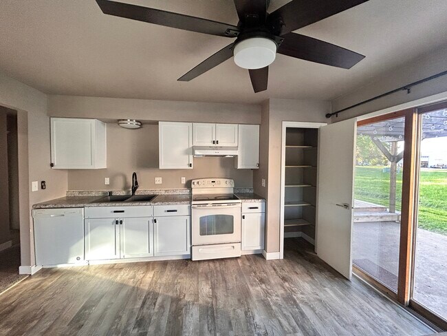 Cocina - 209 Misty Meadows Blvd