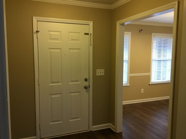 Building Photo - 323 Braxton Drive