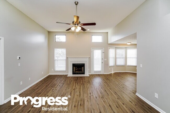 Building Photo - 5655 Dashshund Ct