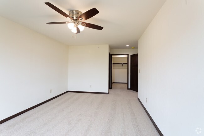 2HAB, 2BA - Planta baja - Sherwood Manor VIII