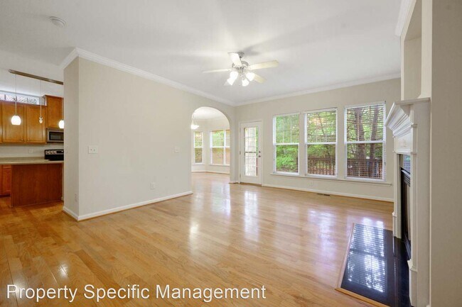 Building Photo - 3 br, 2.5 bath House - 508 Goldflower Dr