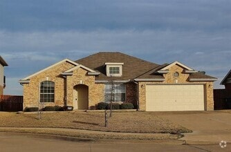 Building Photo - 6333 Pool View Dr