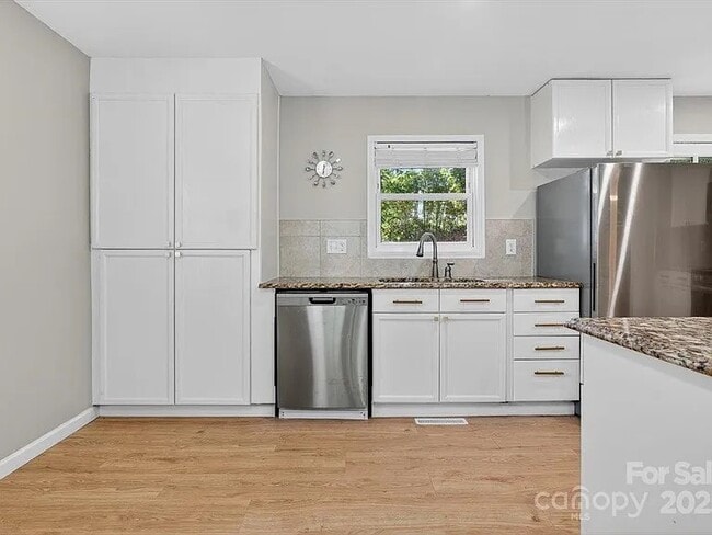 Photo - 2501 Thornton Rd House