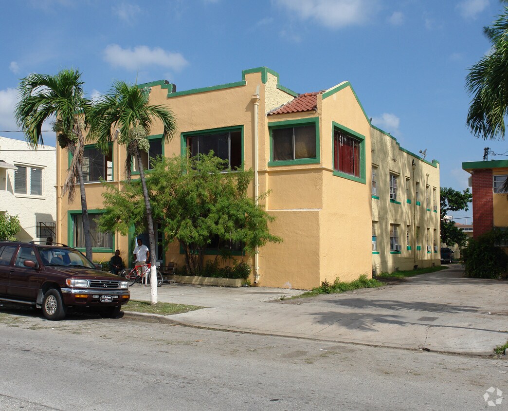 Foto del edificio - 1637 SW 5th St