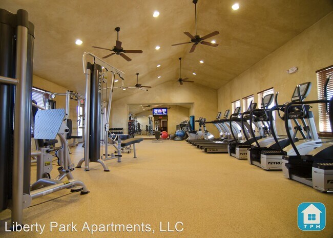 Foto del edificio - 116 Liberty Pkwy