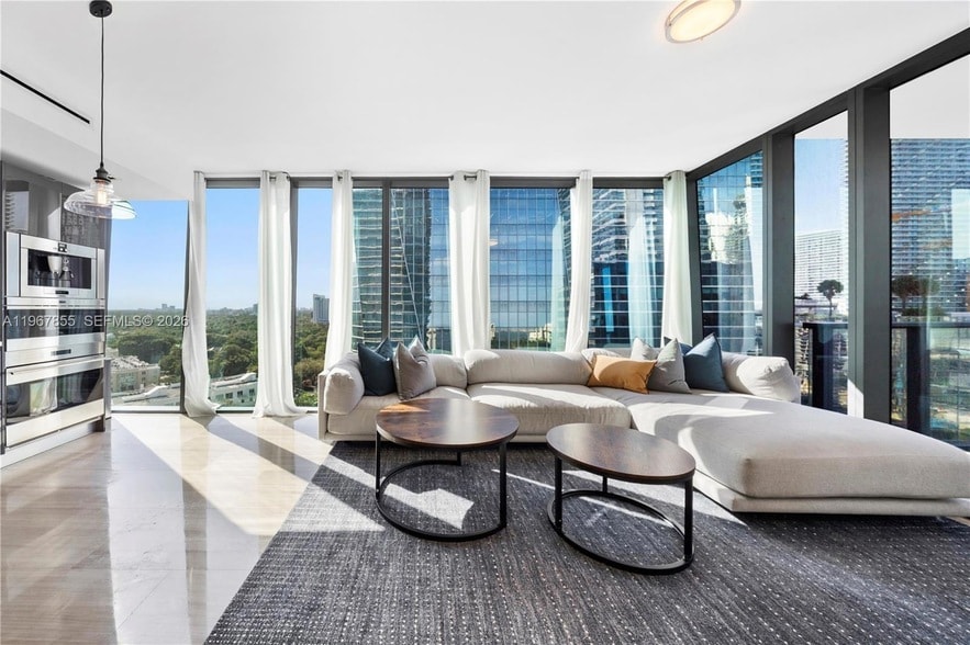 Photo - 1451 Brickell Avenue Unit 1406
