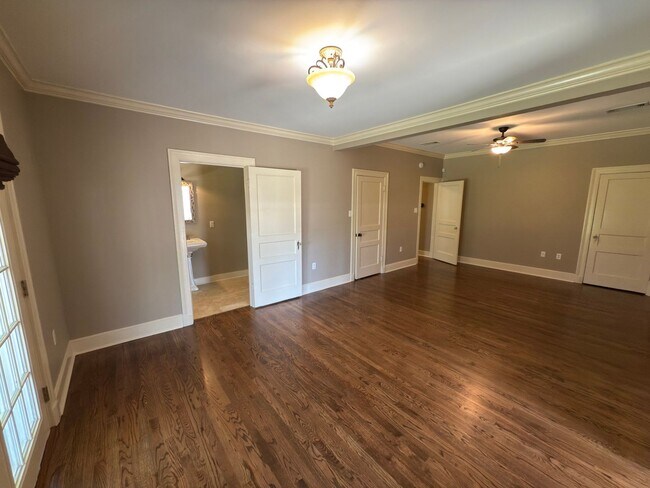 Foto del edificio - 3 Bed, 2 Bath Home in Southdowns - Fenced ...