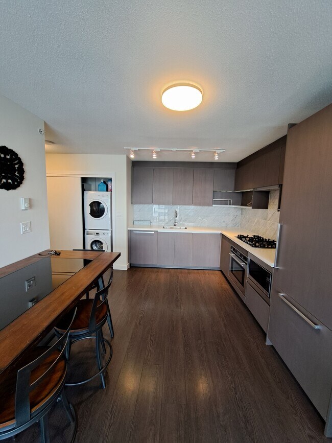 Building Photo - 13750-13100 100 Ave