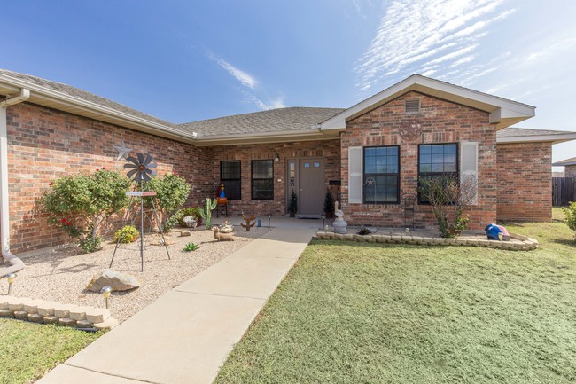 Building Photo - Dyess Family Homes