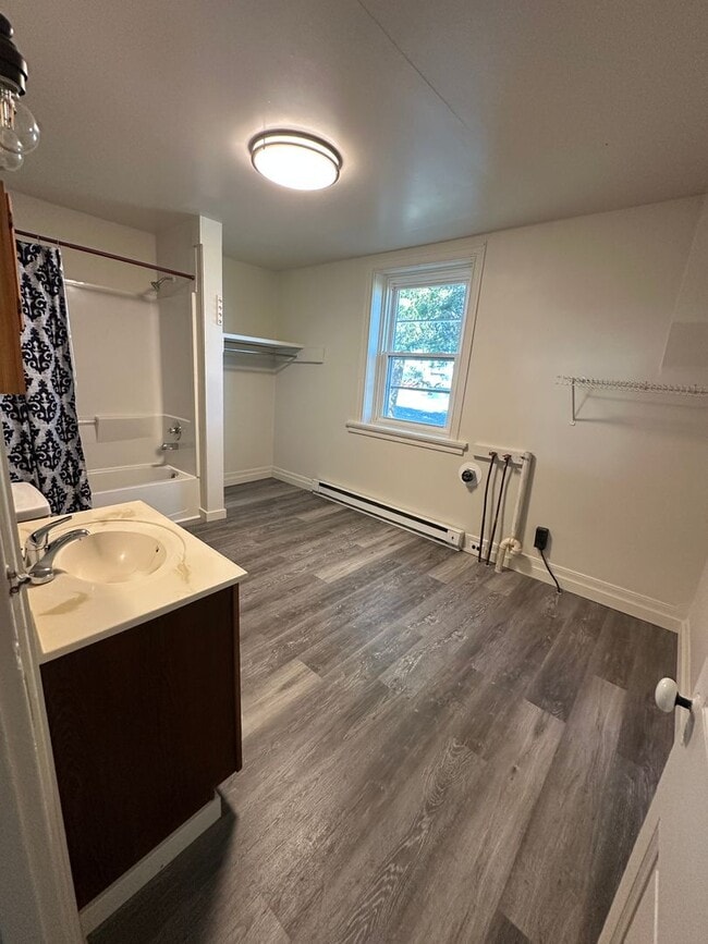 Foto del edificio - 1 - Bedroom Available in Rural Carlisle!