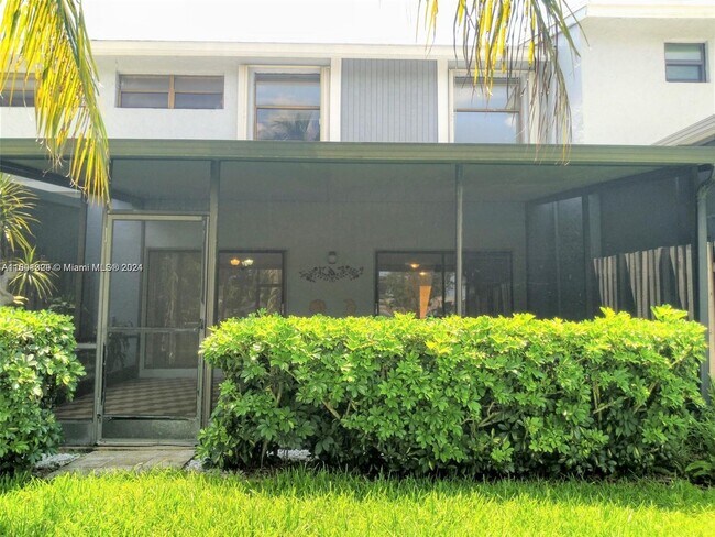 Foto del edificio - 4122 NW 79th Ave