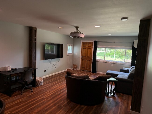 Building Photo - 50 Lakemont Cottage Trail