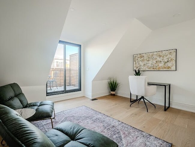 Photo du bâtiment - 217 Geary Ave