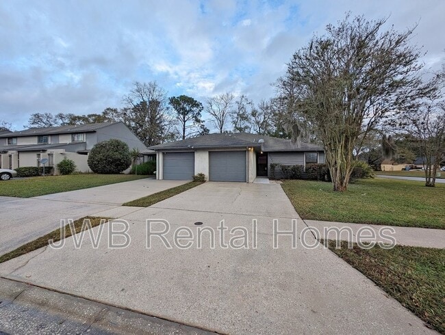 Building Photo - 5521 Greatpine Ln N