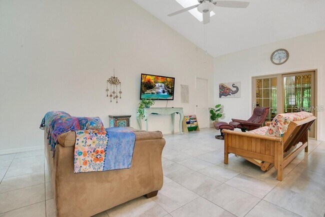 Foto del edificio - 3411 Windy Wood Dr