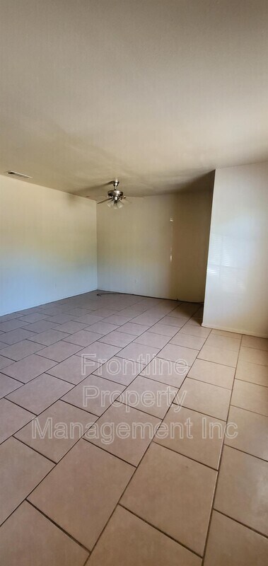 Building Photo - 705 North St