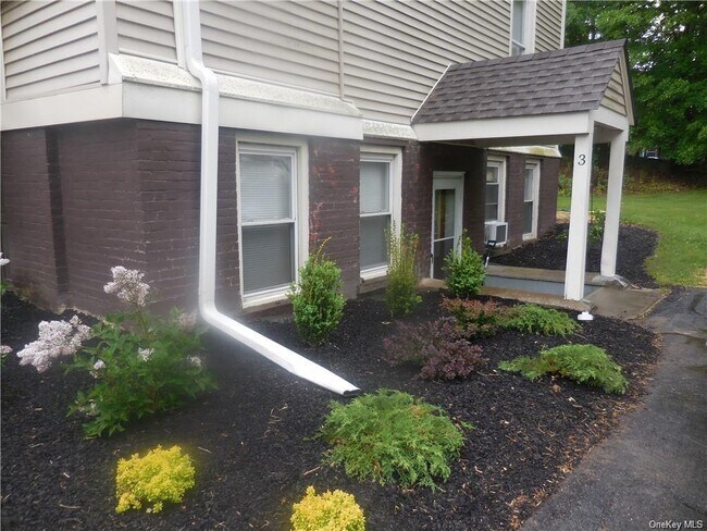 Foto del edificio - 78 Duncan Ave