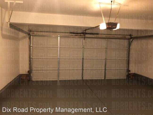 Building Photo - 4 br, 2.5 bath House - 511 Delaware Crossing,
