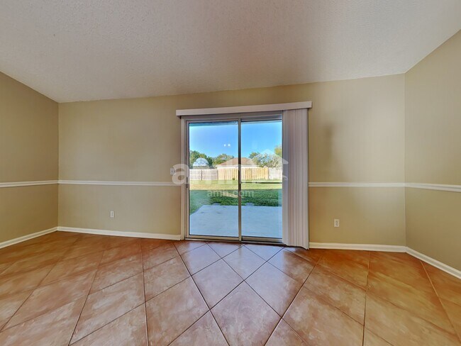 Building Photo - 2814 Silverside Court