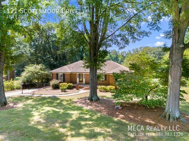 Foto del edificio - 121 Scottsmoor Dr