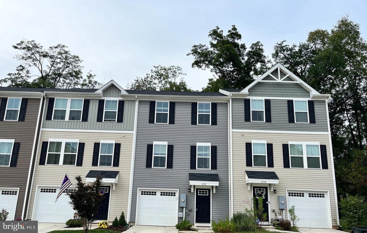 232 Sage Cir, Winchester, VA 22603 Townhome Rentals in Winchester VA