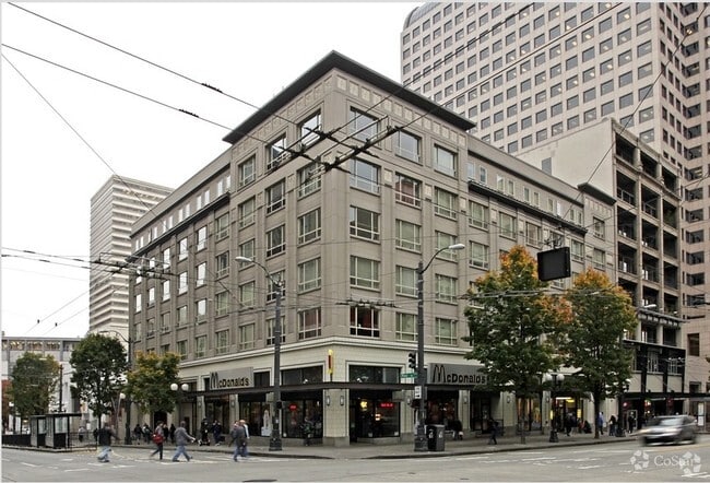 Well appointed multi family building in downtown seattle with ground floor retail - The Gilmore