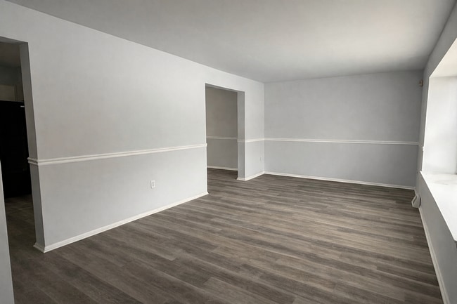 Building Photo - 4 Bed Home - Boothwyn, PA