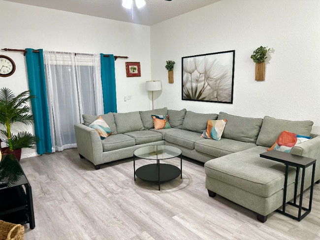 Photo - 1002 Gran Bahama Blvd Apartment