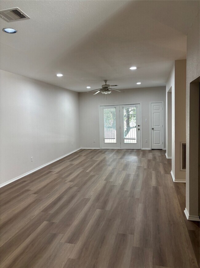 Foto del edificio - 1417 Paige St