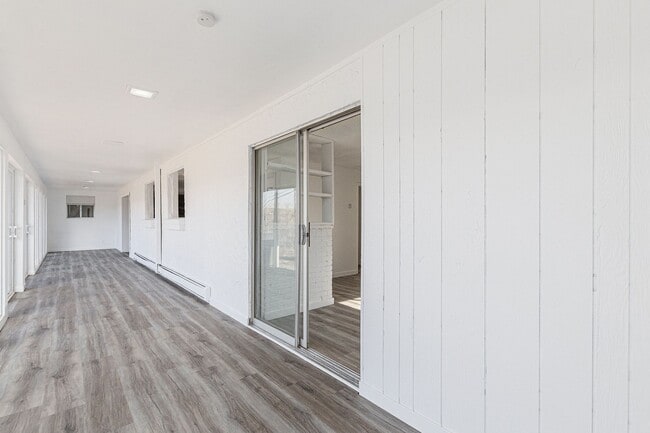 Photo - Large 4 bed 4 bath Home in Golden!